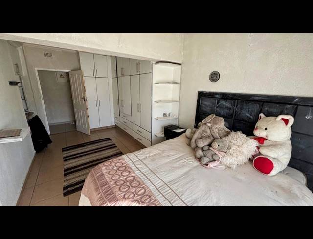 4 BEDROOM HOUSE FOR SALE IN BRACKENHURST